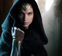 Wonder Woman	- Photo